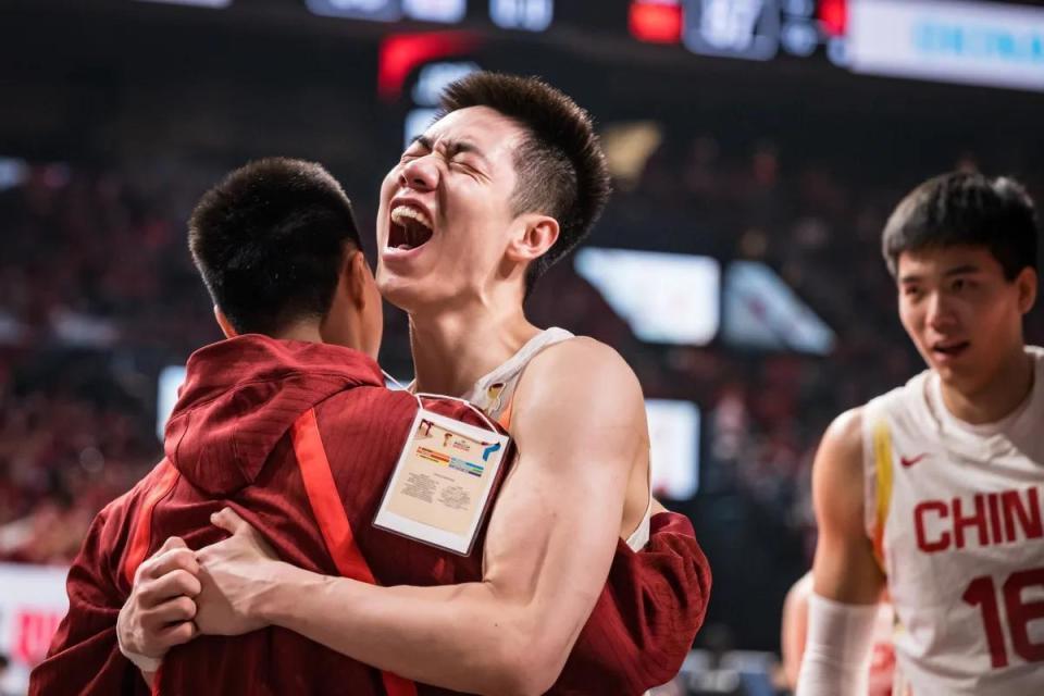 1xBET官网入口-落后11分完成逆转！中国男篮两连胜，掌握主动权，首支出线队诞生